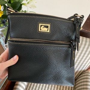 Dooneyburke cross body bag